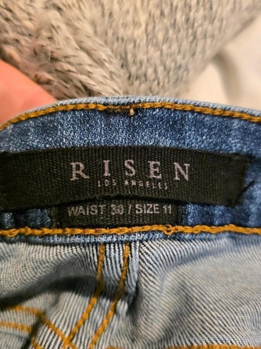 Risen Distressed Skinny Jeans in Blue Waist 30/11 - Picture 6 of 7